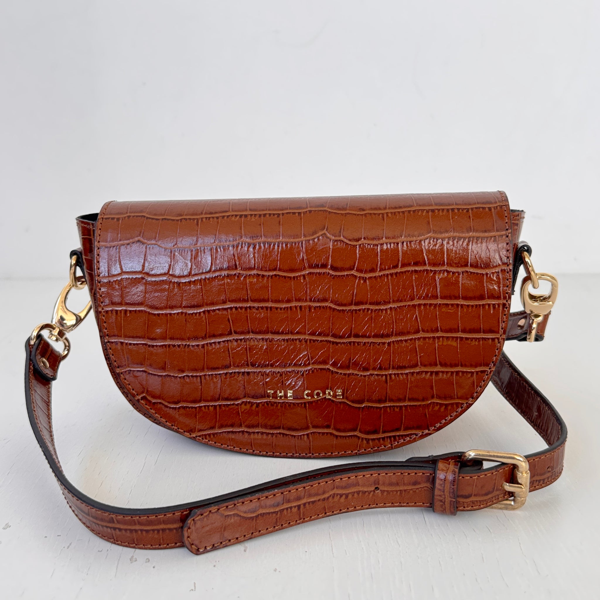 Alma crossbody bag in hazelnut brown