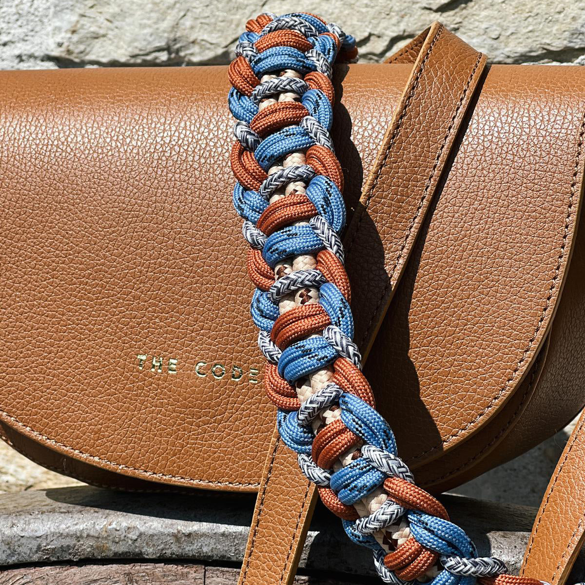 Asa nudos  marrones y azules