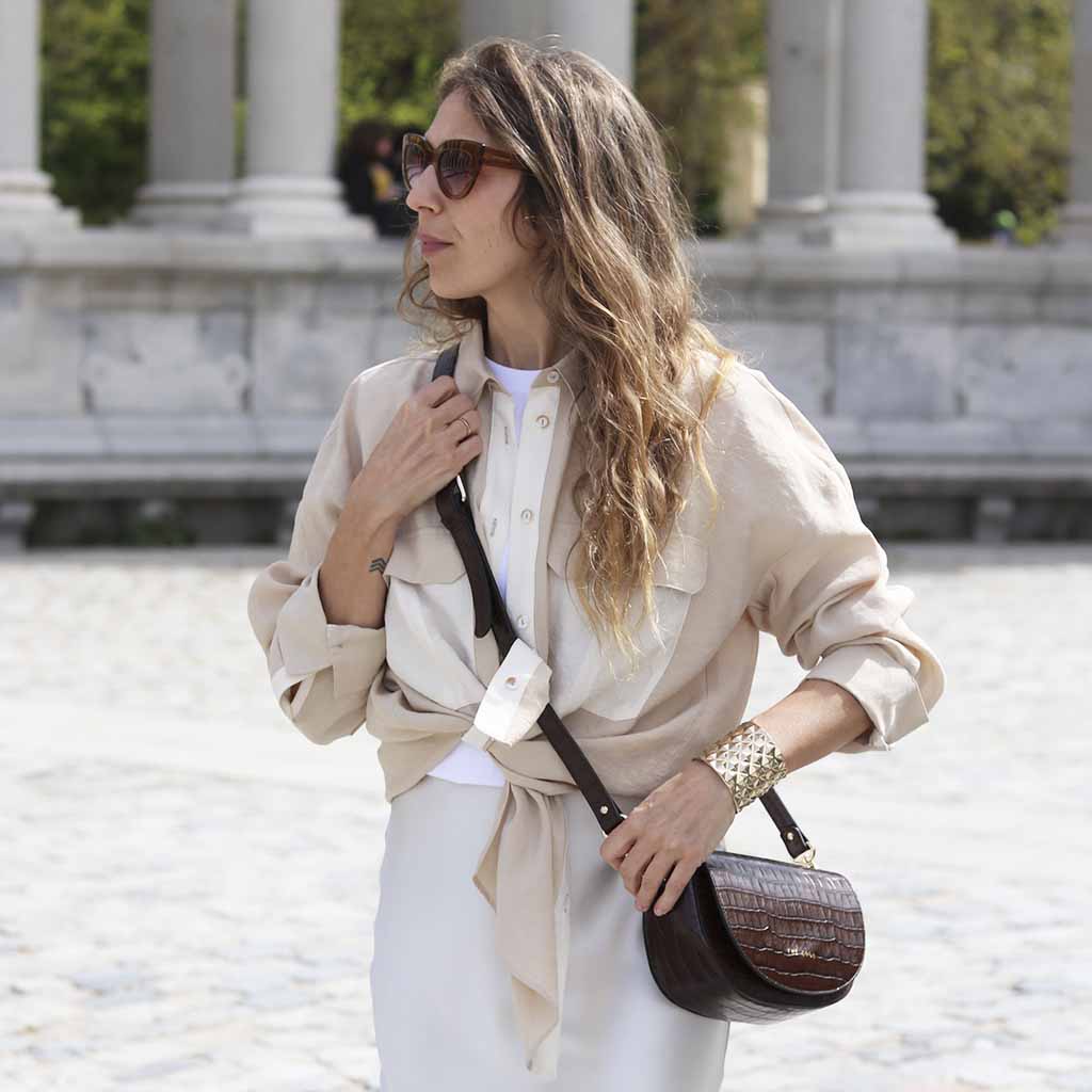 Dark brown alma leather bag