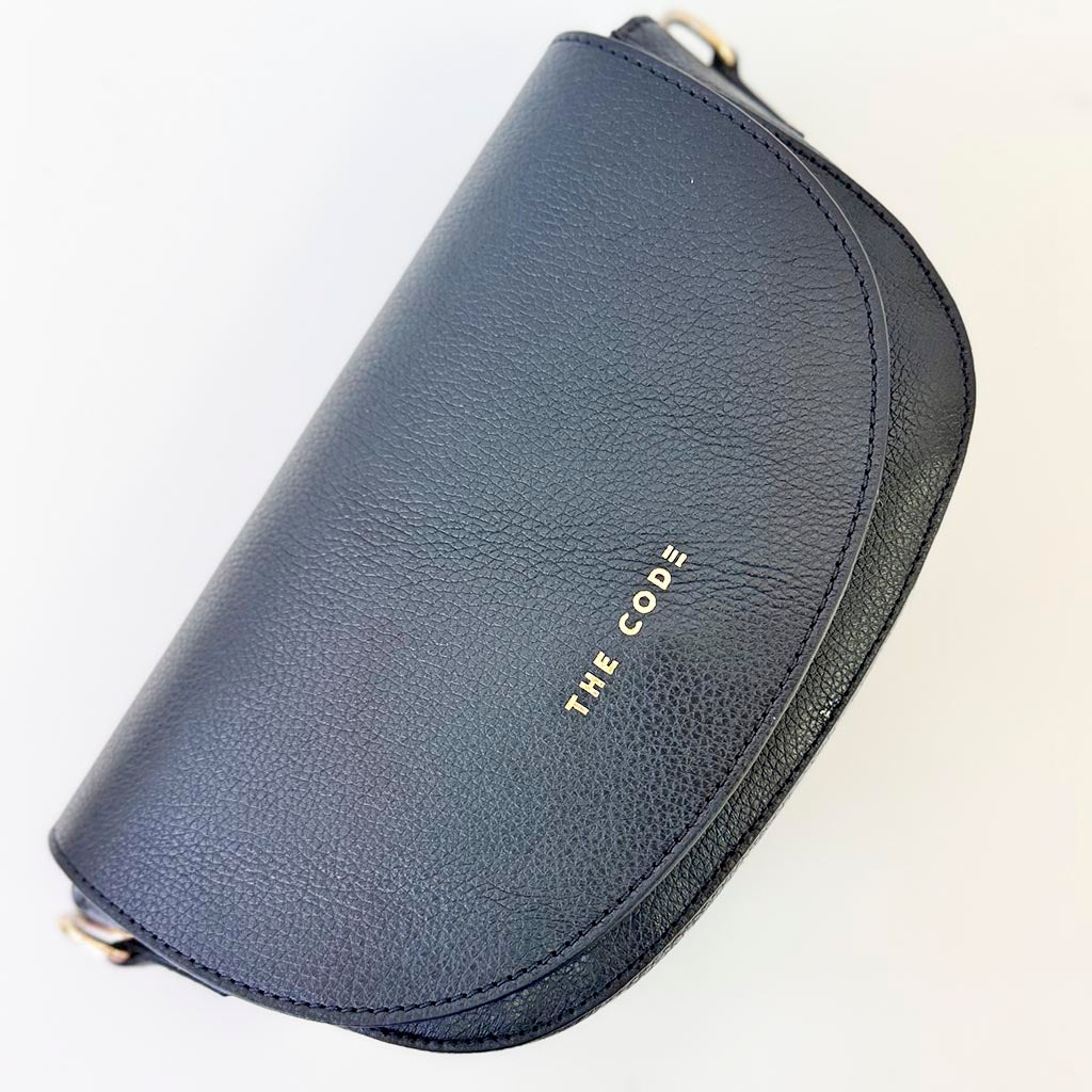 Black alma leather bag