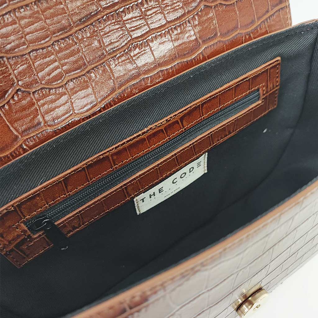 Alma crossbody bag in hazelnut brown