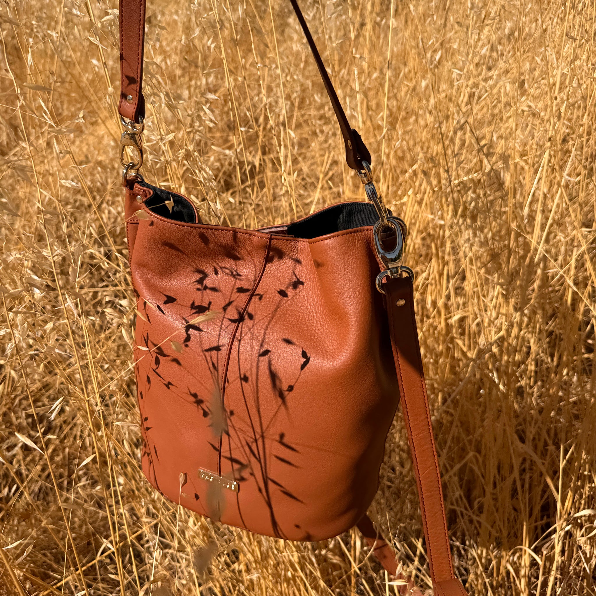 Bombonera Julieta cuero liso