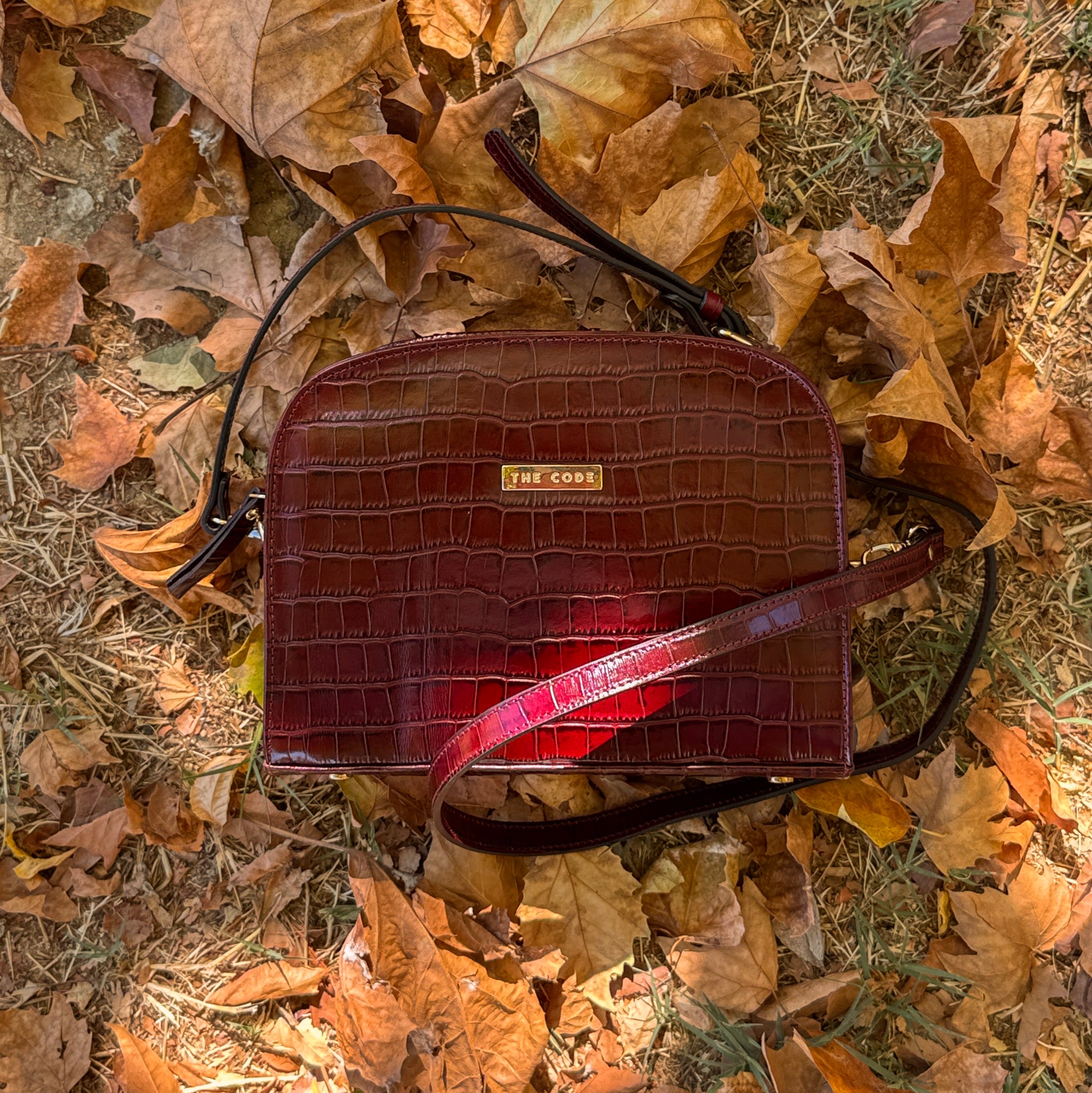 Casandra hazelnut shoulder bag