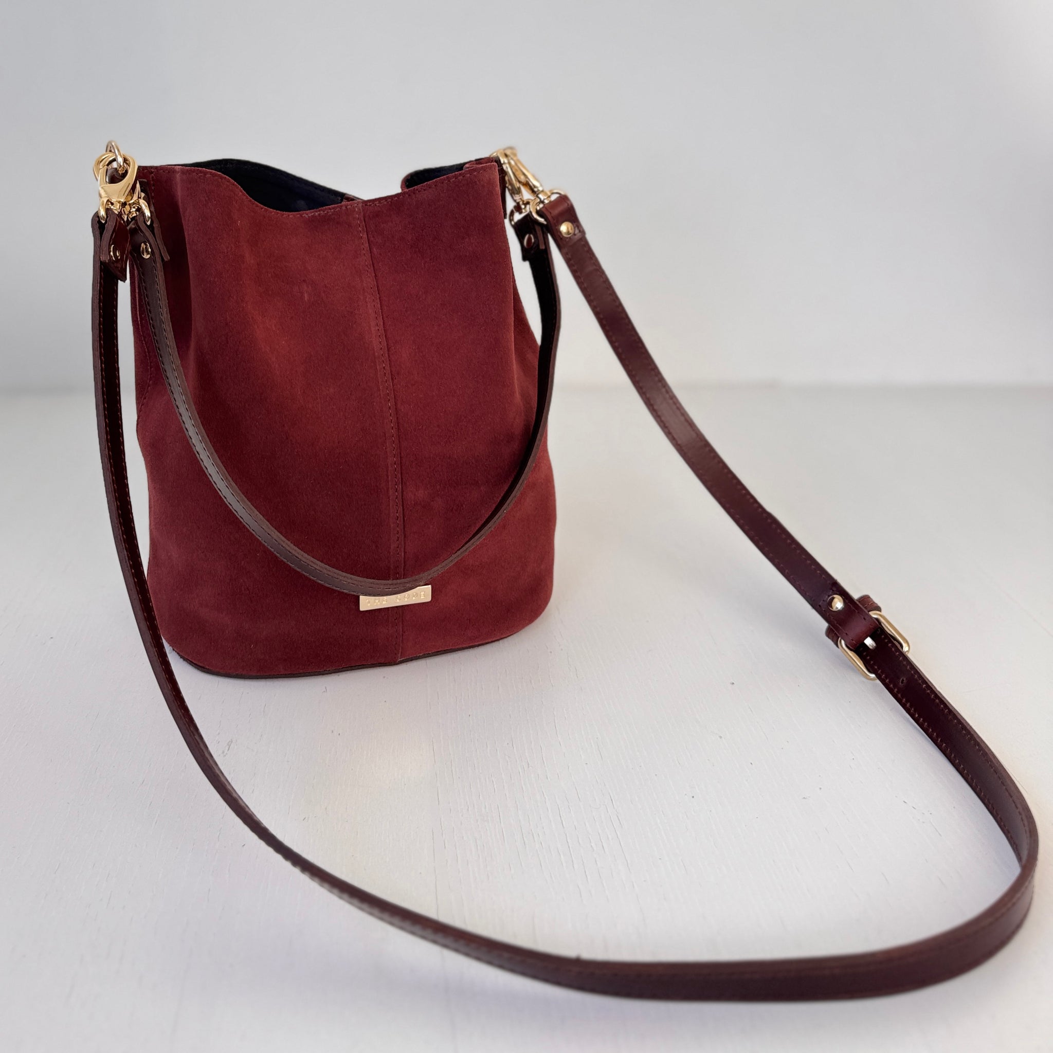 Bombonera Julieta serraje marrón pardo