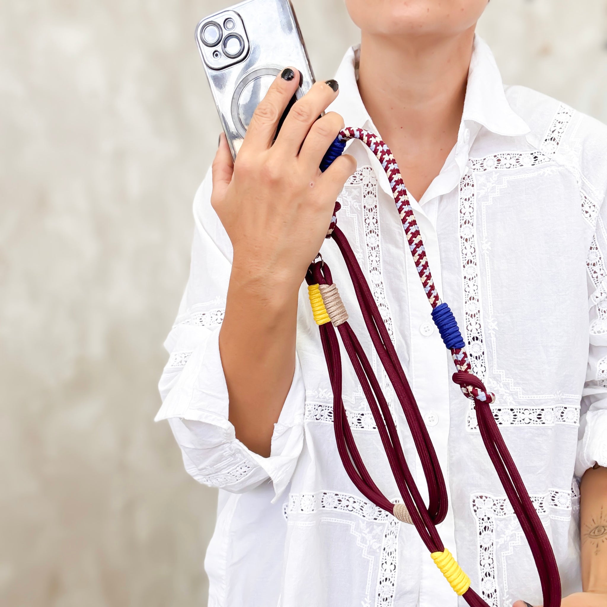 Colgador móvil burdeos