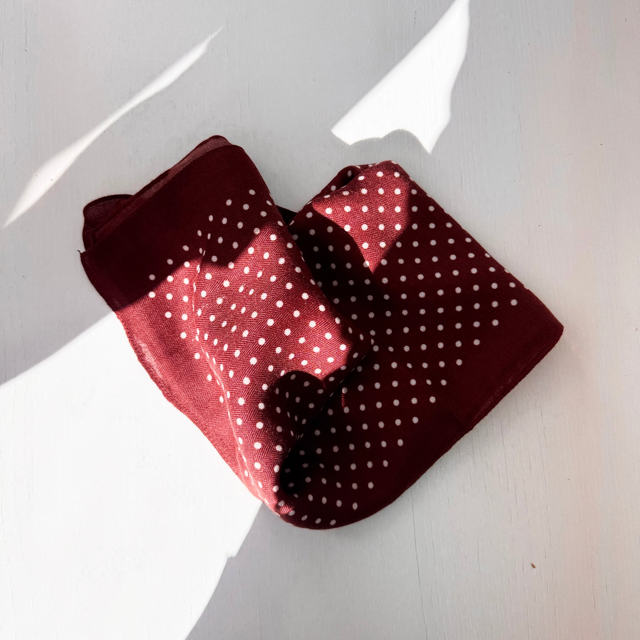Pañuelo Lunares borgoña
