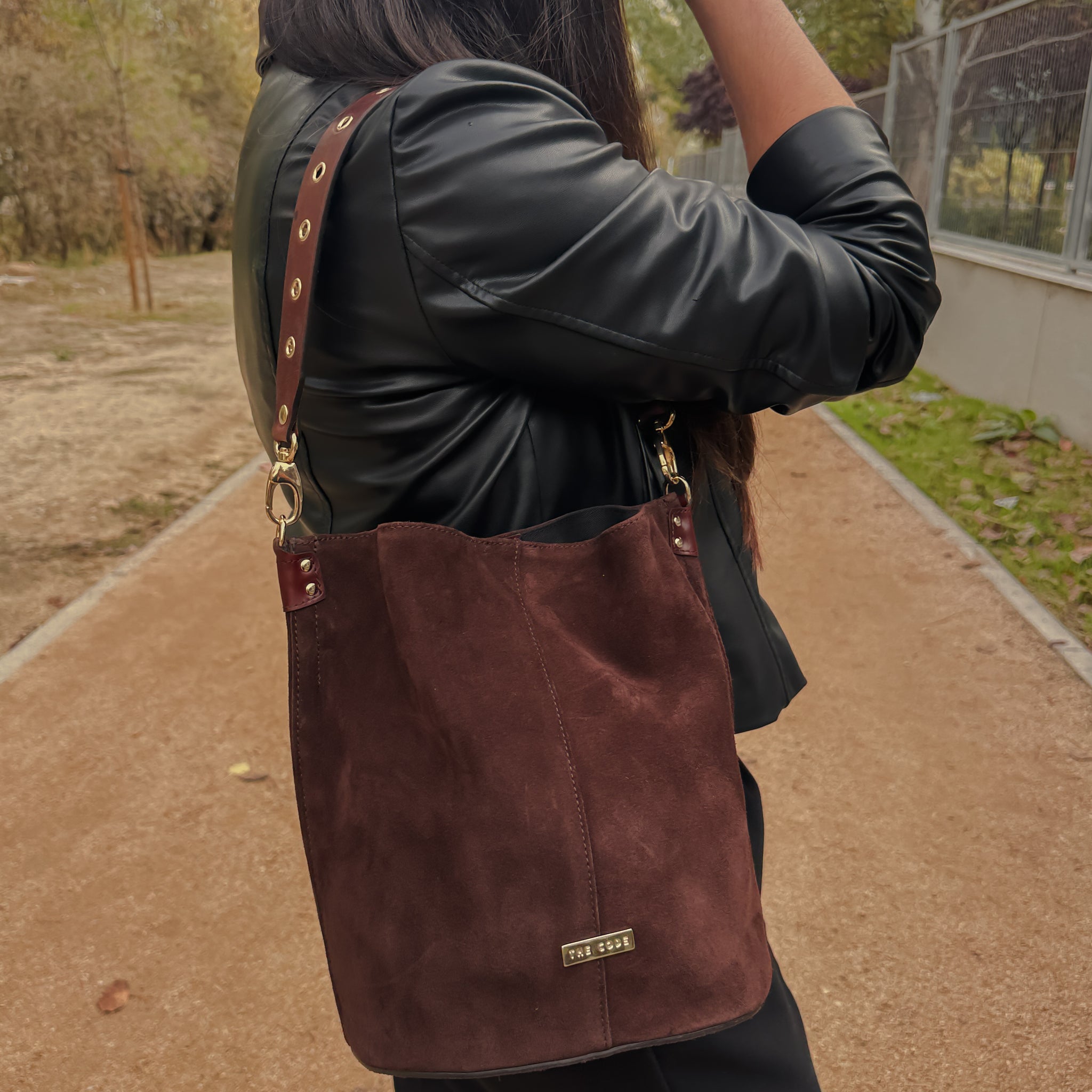 Julieta suede ROCK candy dish