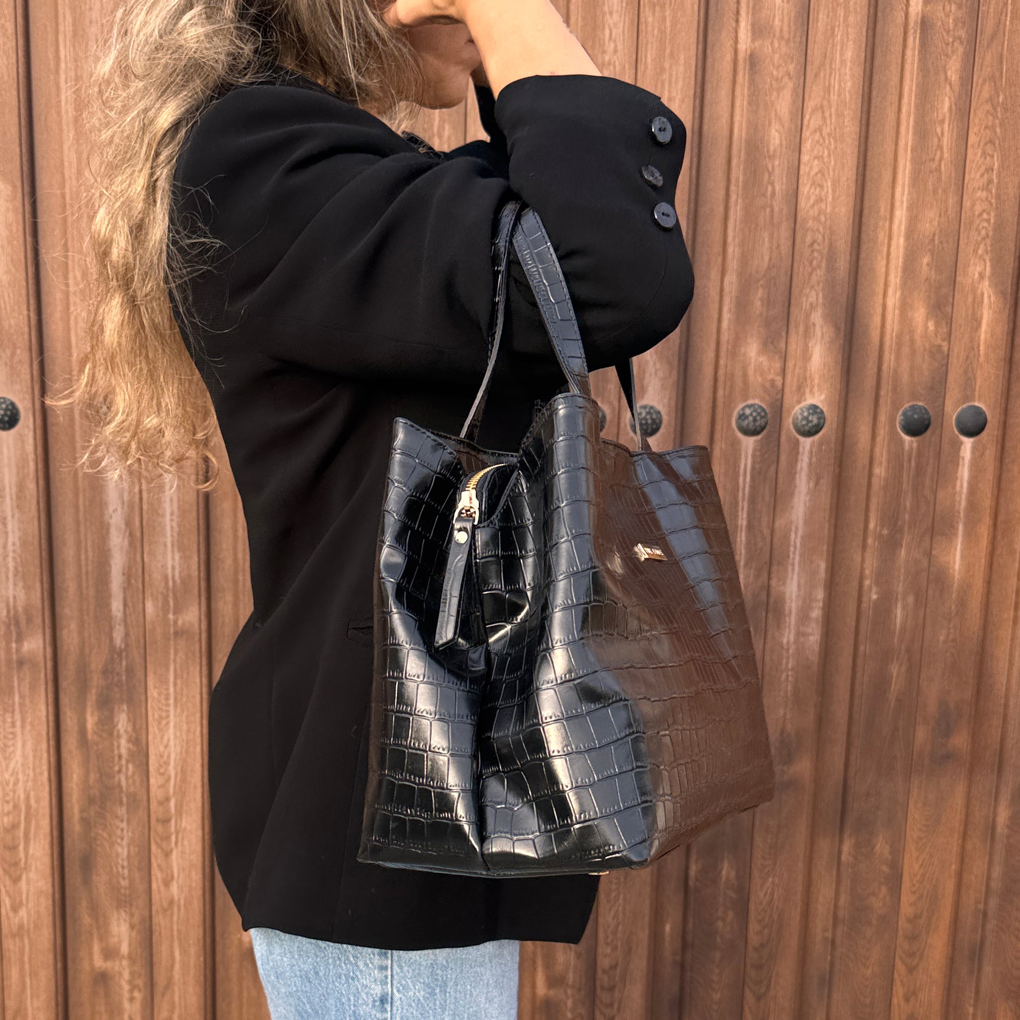 Shopper Patricia Black