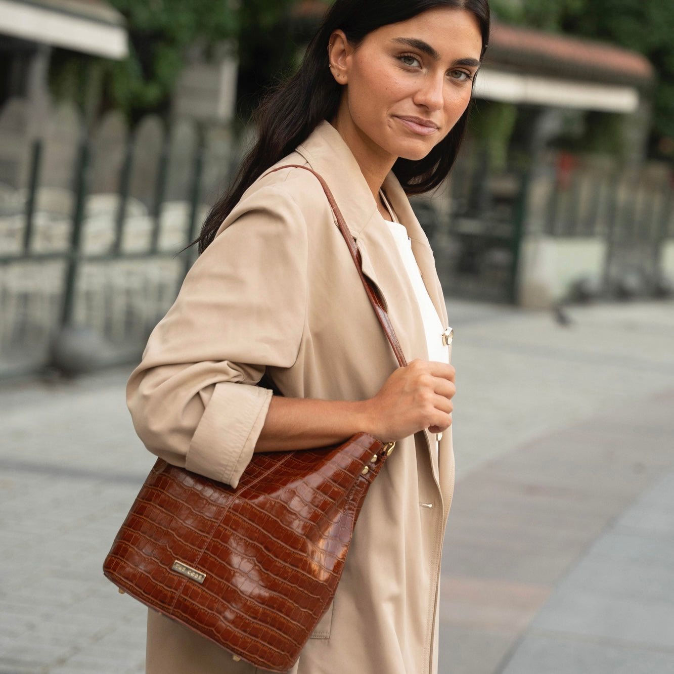 Bombonera Julieta avellana