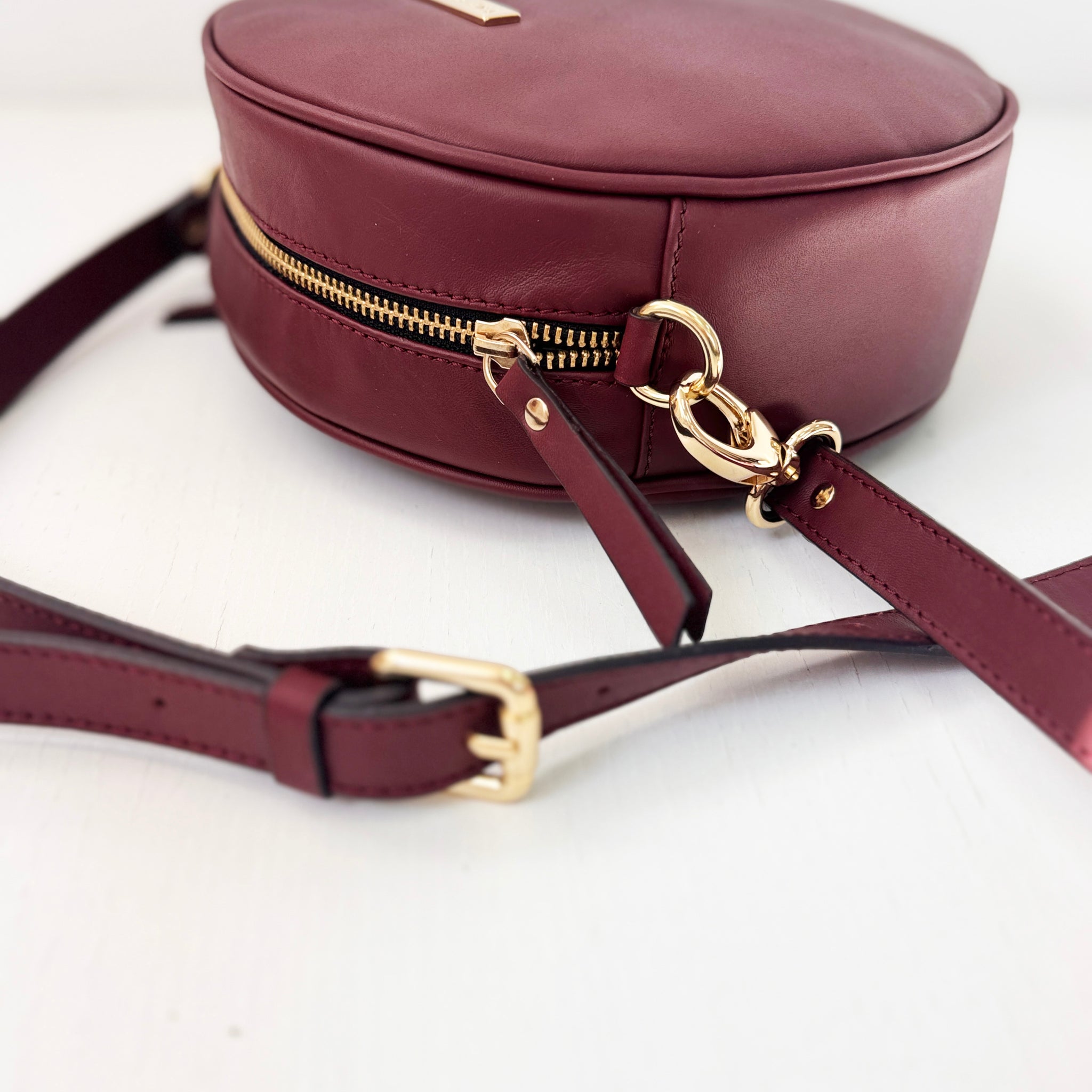 Bandolera Olimpia burdeos liso