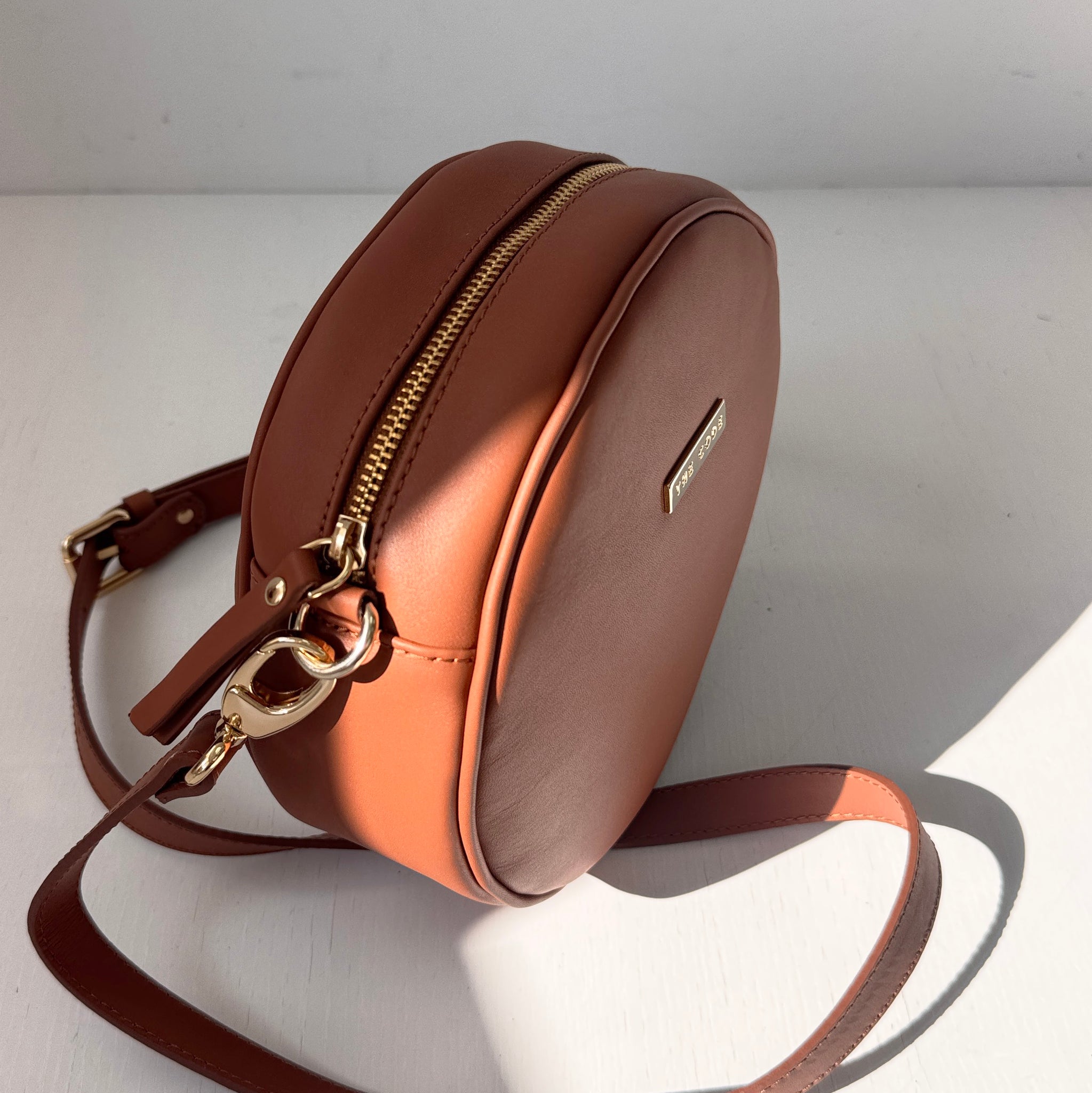 Bandolera Olimpia cuero liso