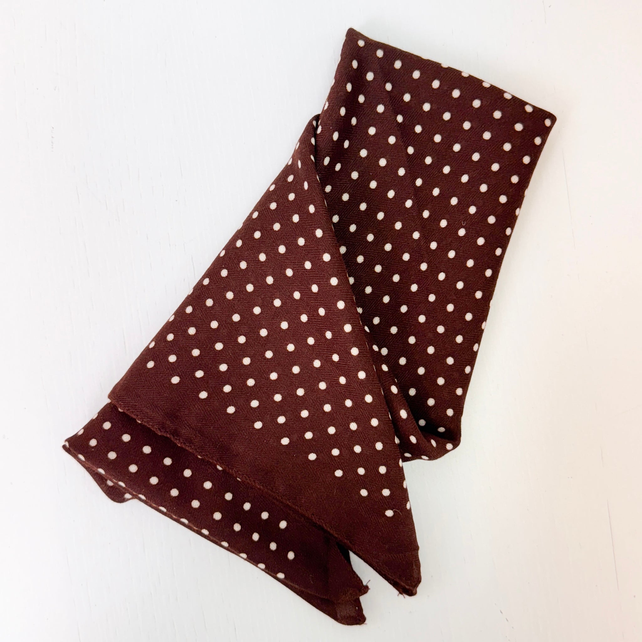 Pañuelo lunares chocolate