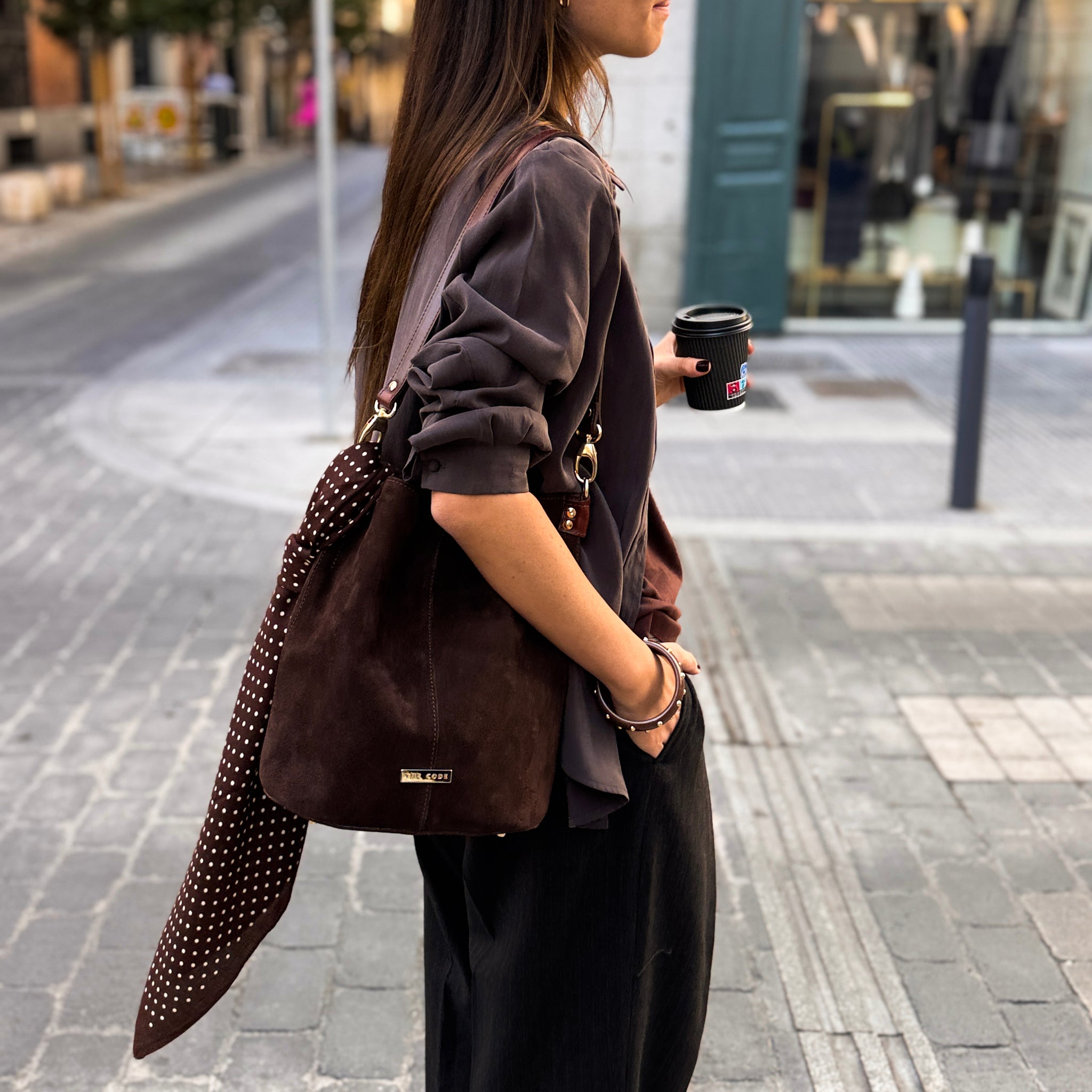 Julieta suede ROCK candy dish