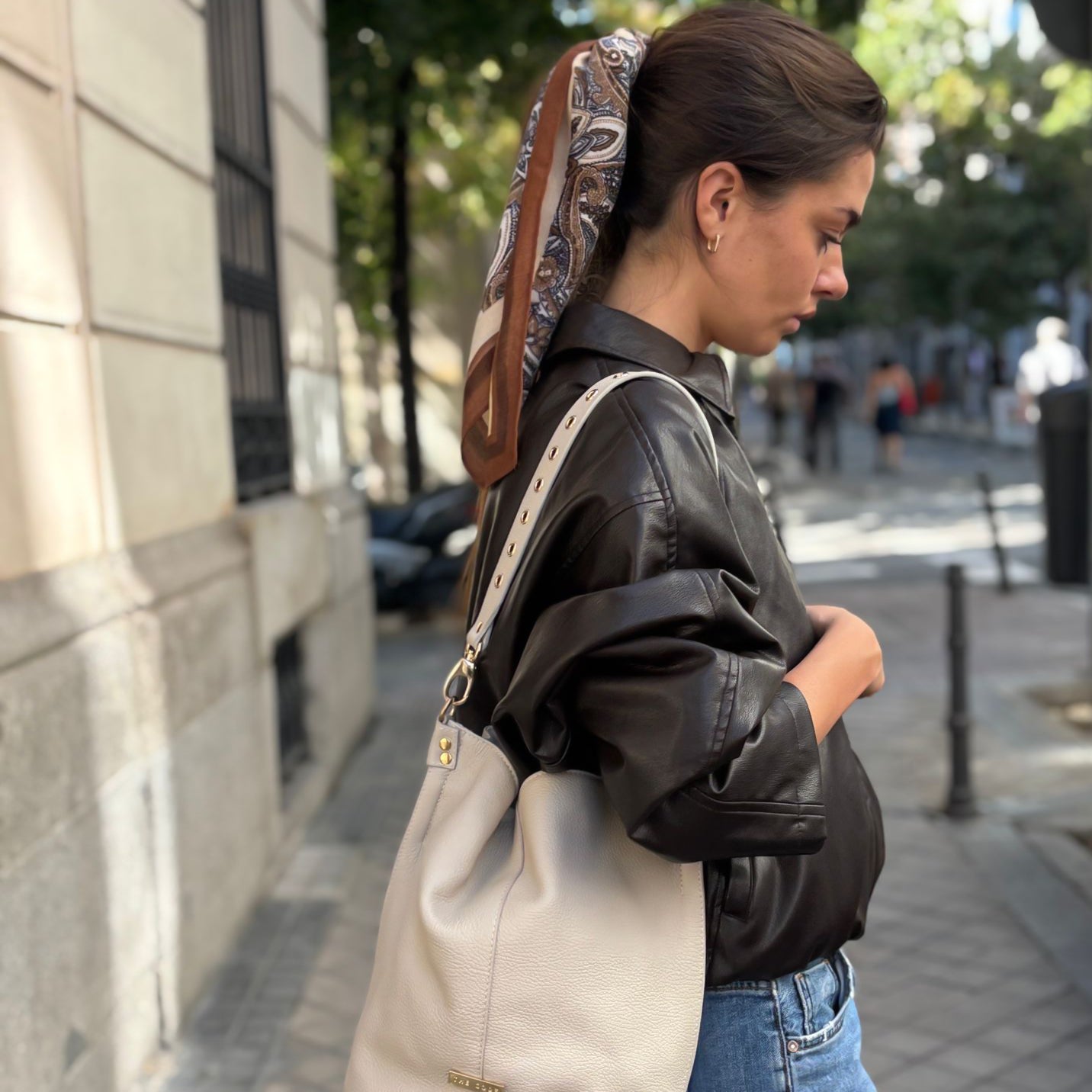 Pañuelo Leo paisley