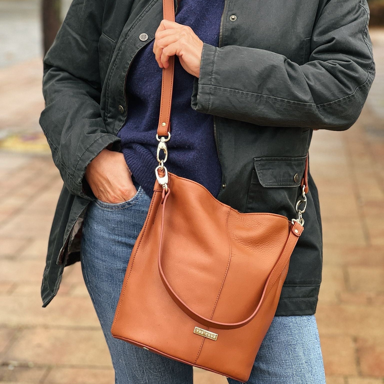 Bombonera Julieta cuero liso