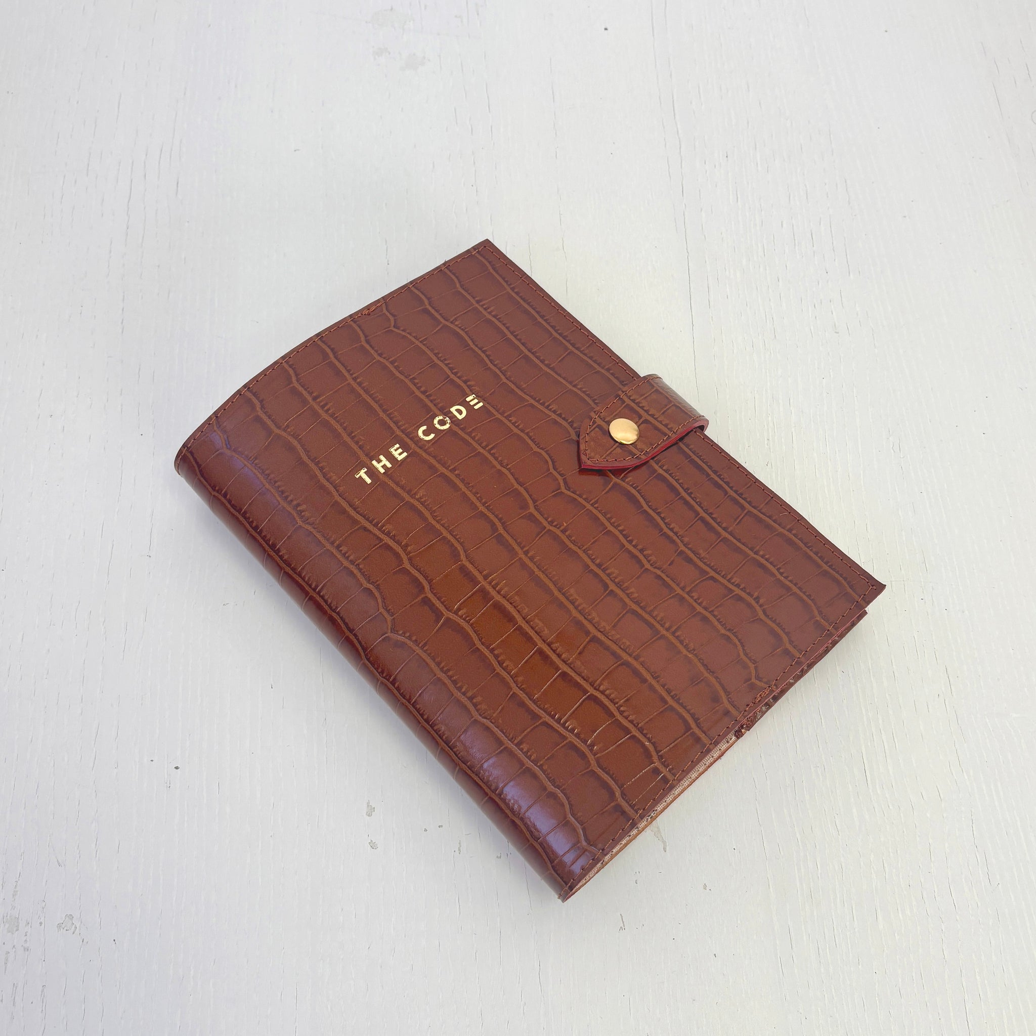 Agenda con funda de piel avellana