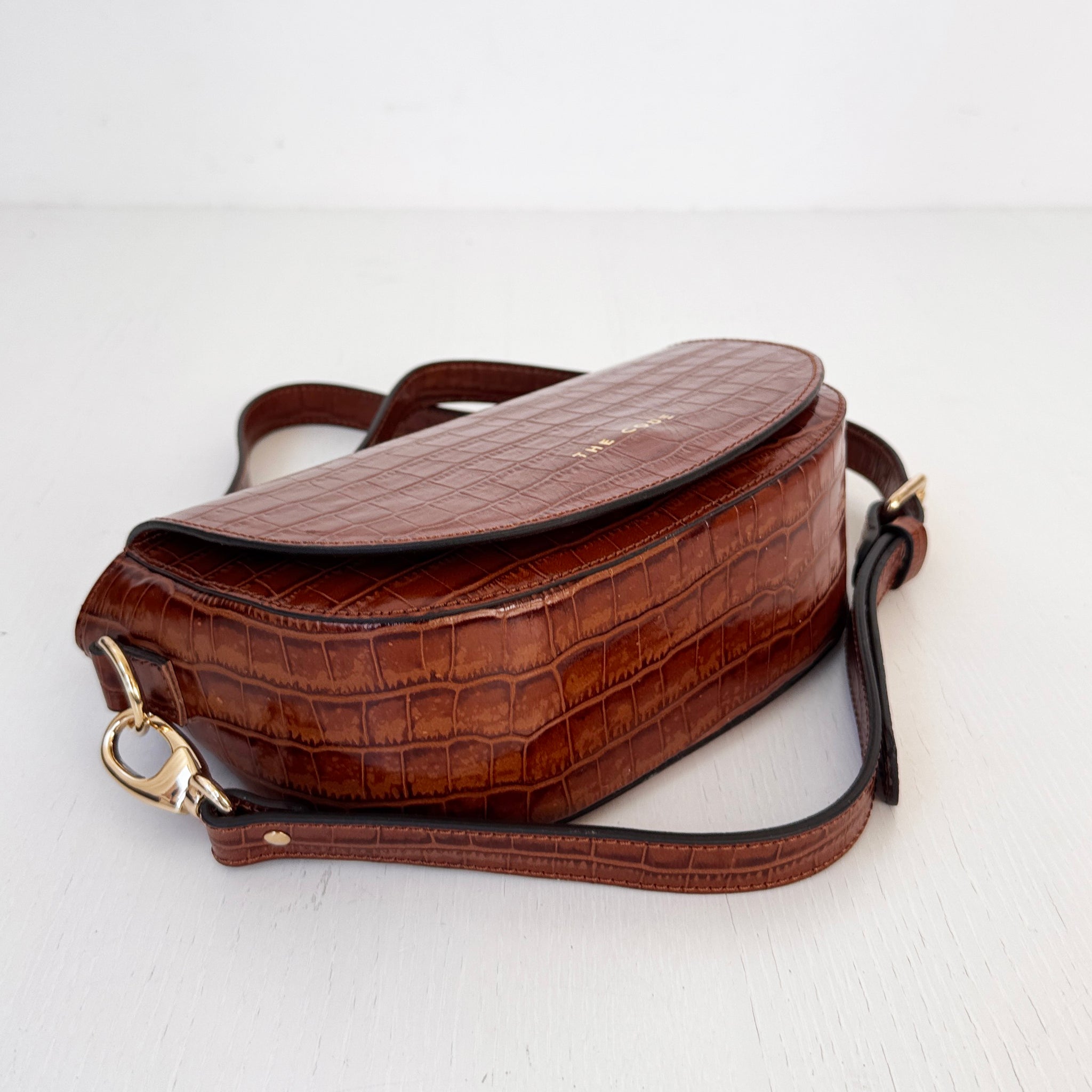 Alma crossbody bag in hazelnut brown