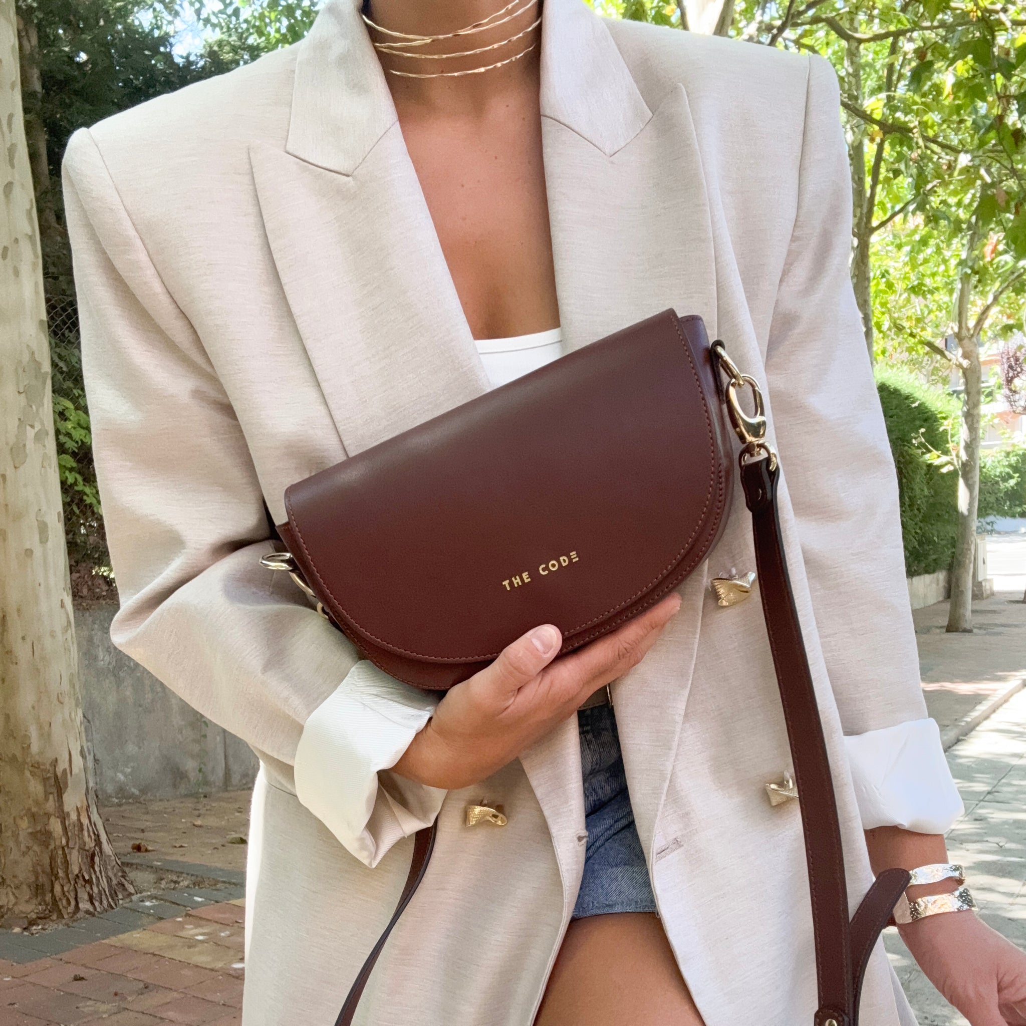 Bandolera ALMA brandy liso