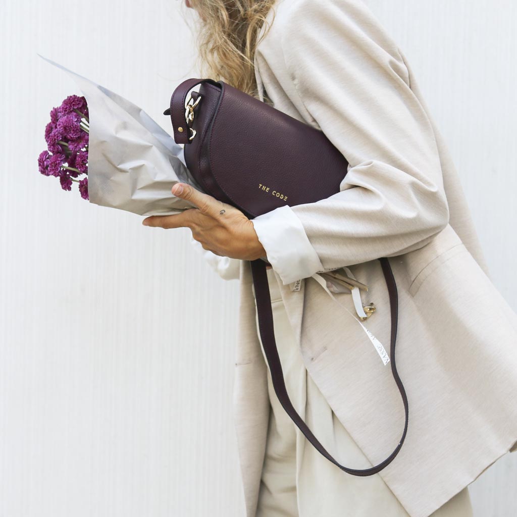 Burgundy alma leather bag