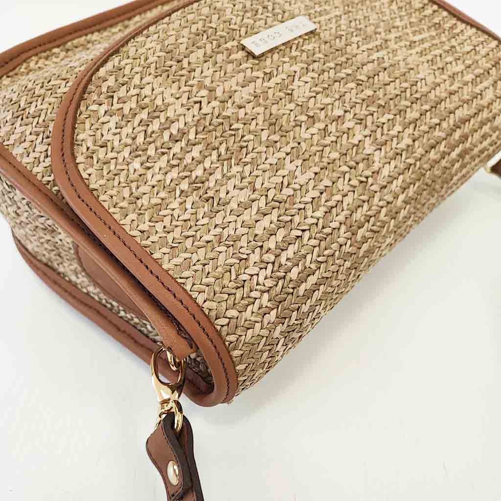 Casandra black shoulder bag