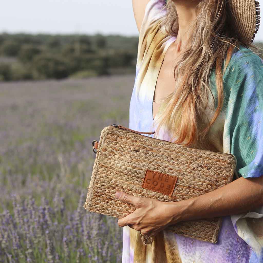 Clutch Nature Cuero