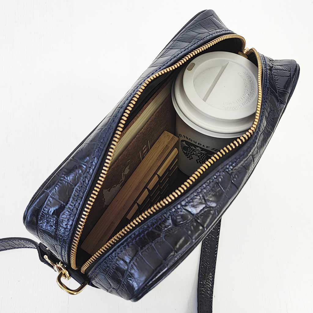 Carlota hazelnut shoulder bag
