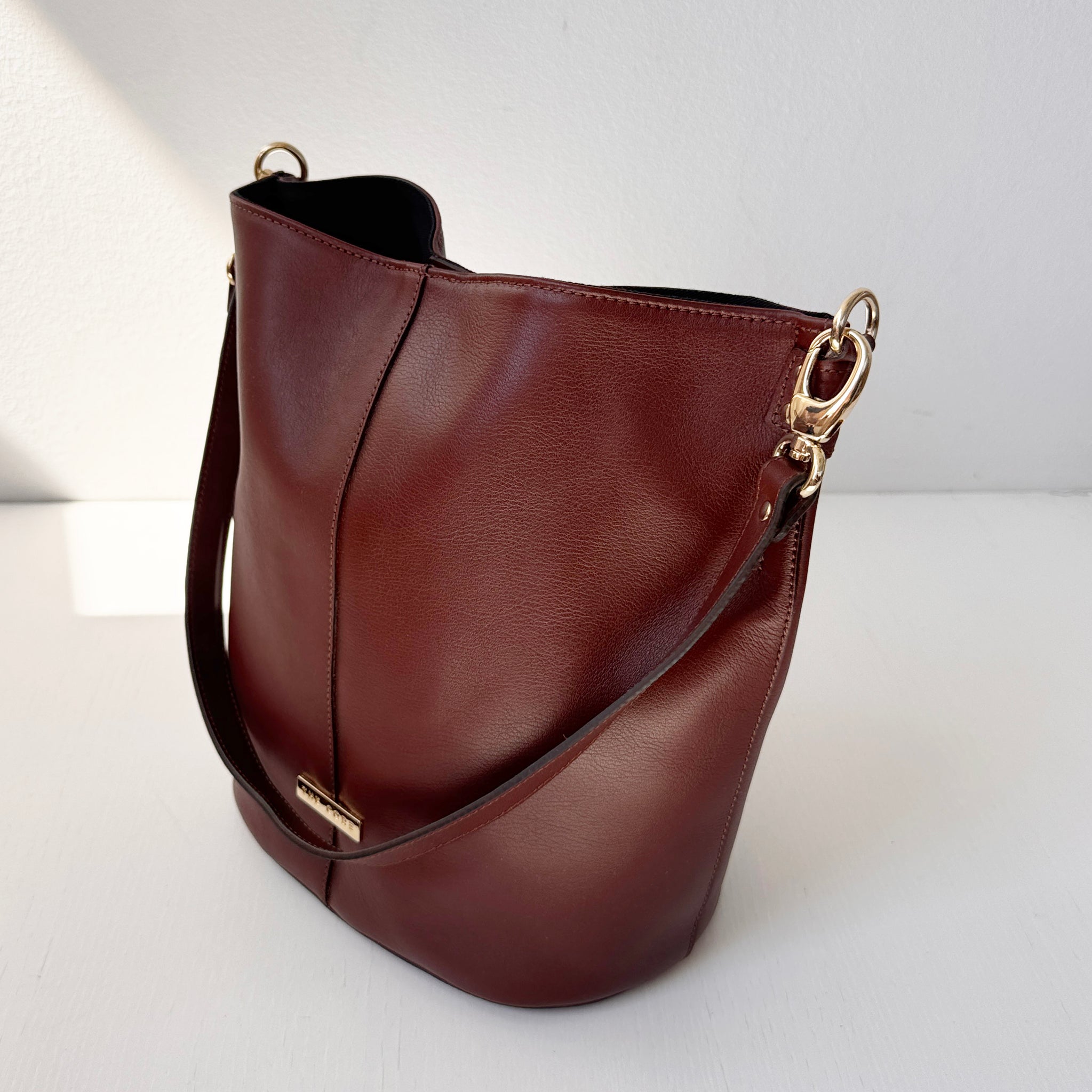 Bombonera Julieta marron brandy