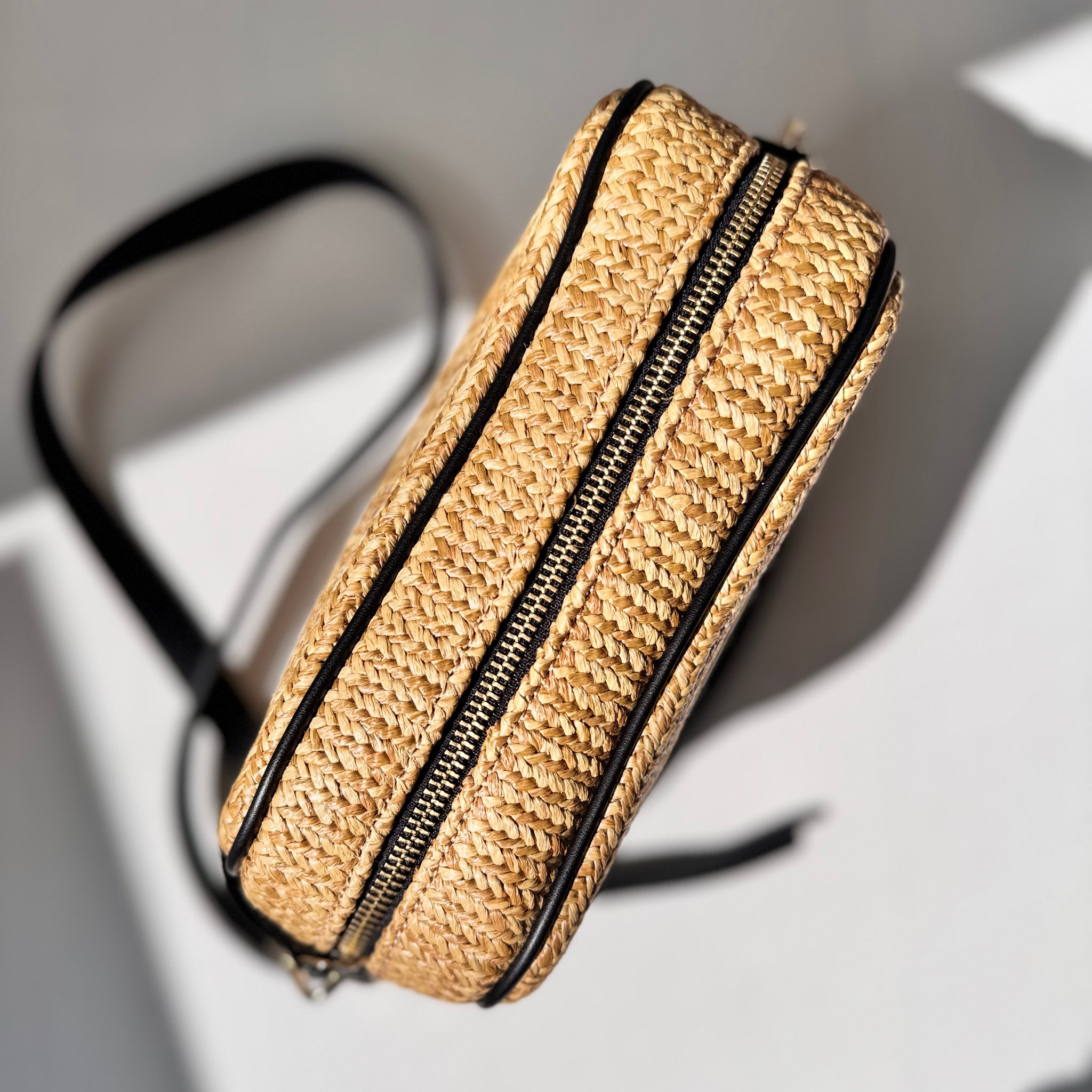 Bandolera Carlota Rafia negro