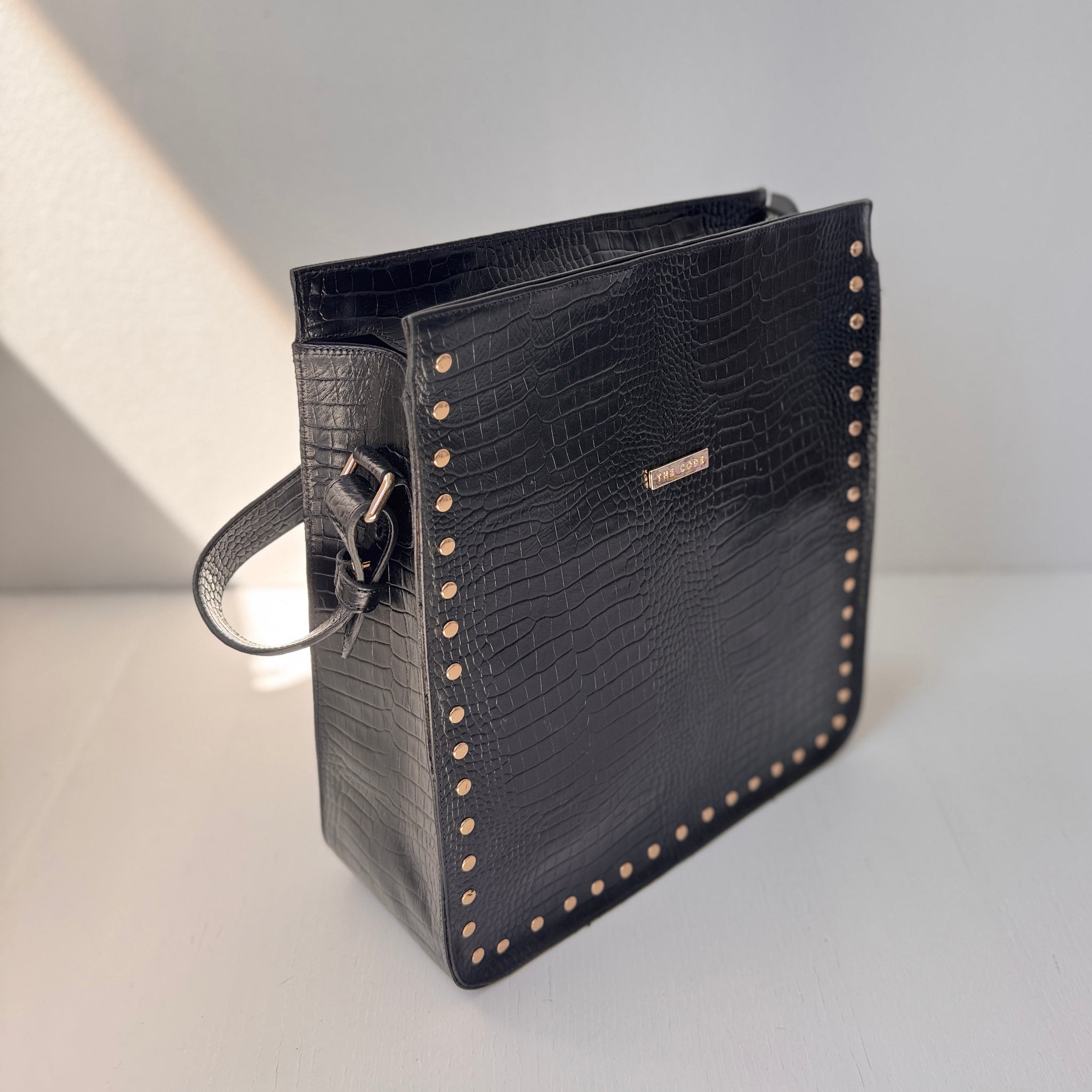 Black Sagrario Shopper