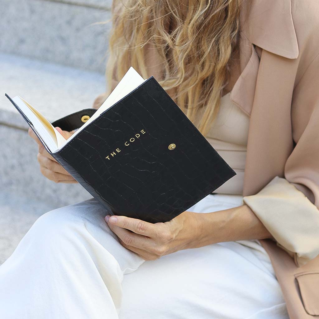 Agenda con funda de piel negro