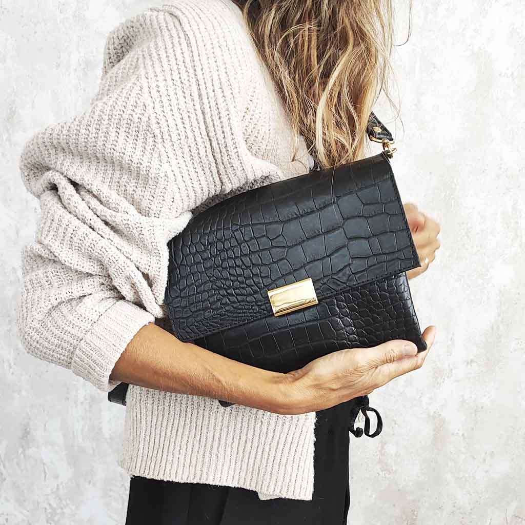 Catalina hazelnut shoulder bag