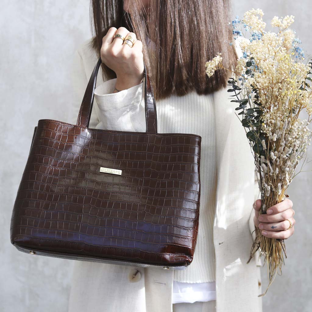 Shopper Patricia Brown