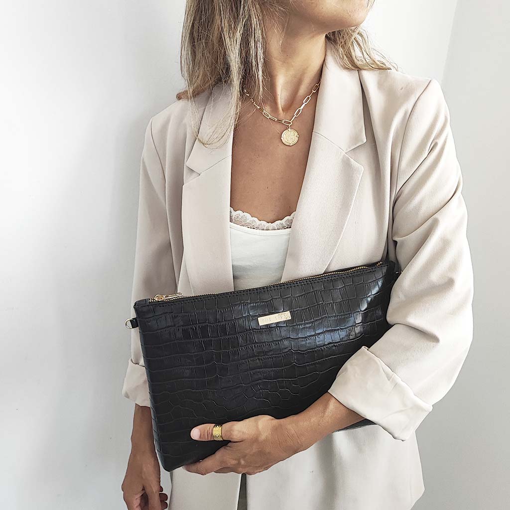 Creta black envelope