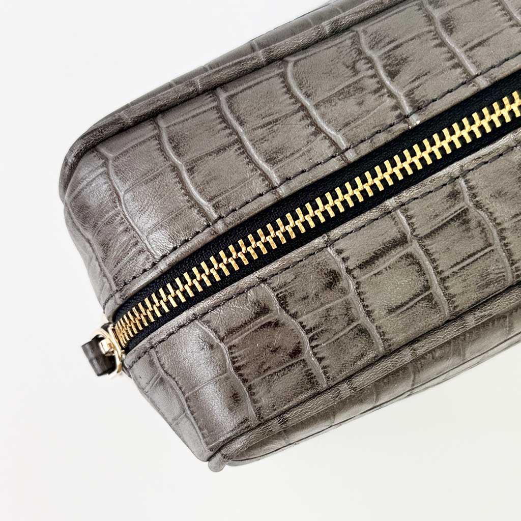 Carlota hazelnut shoulder bag