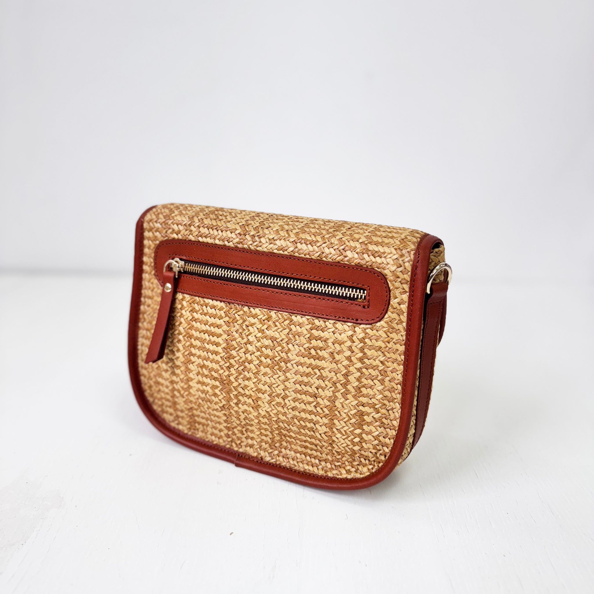Casandra black shoulder bag
