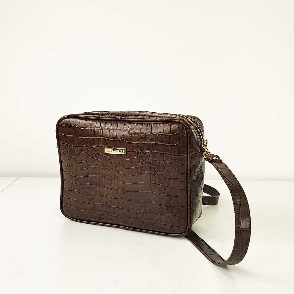Carlota hazelnut shoulder bag
