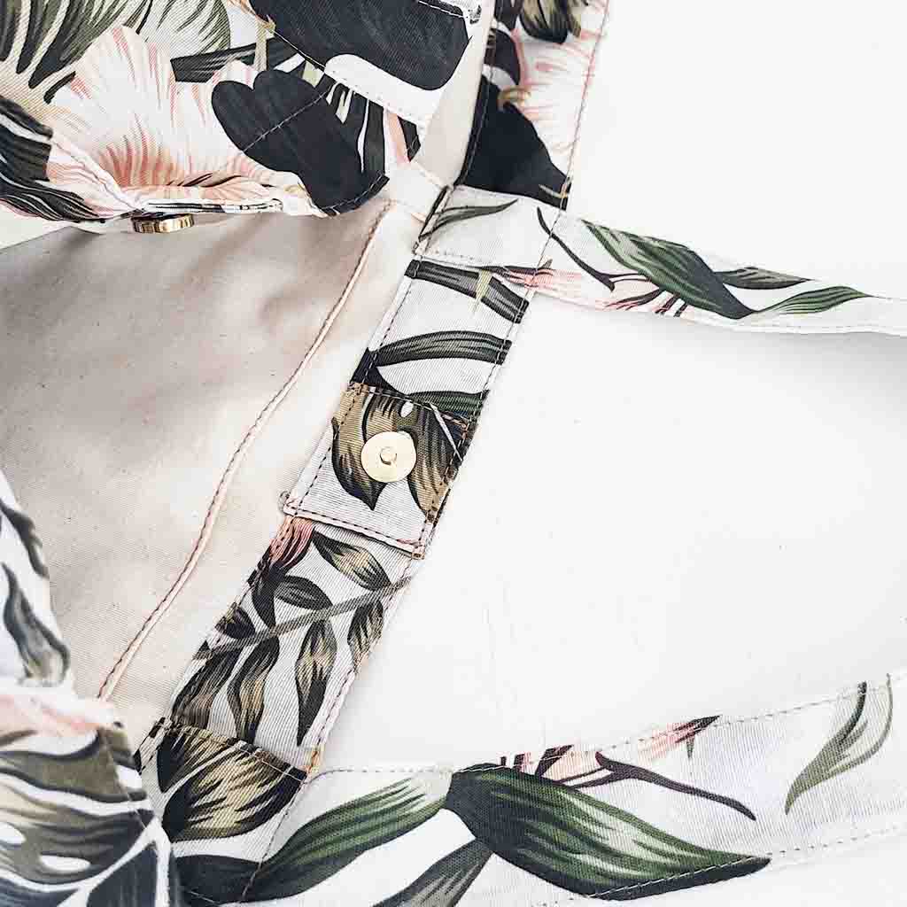 Colibri Feather Pouch