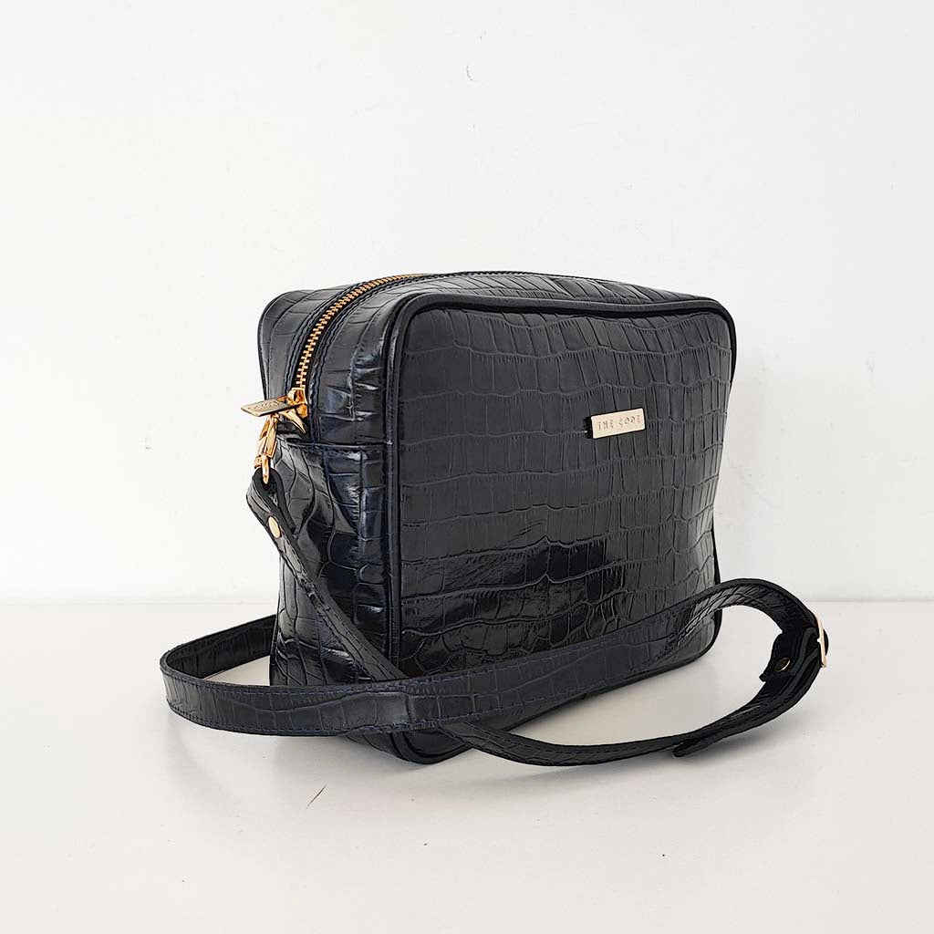 Carlota hazelnut shoulder bag