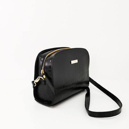 Casandra black shoulder bag