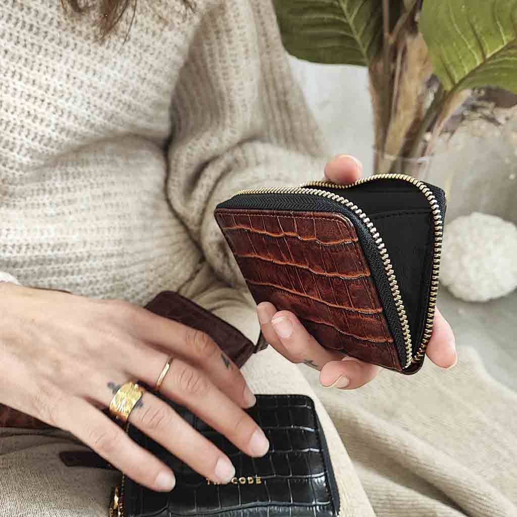 cartera Paula chocolate