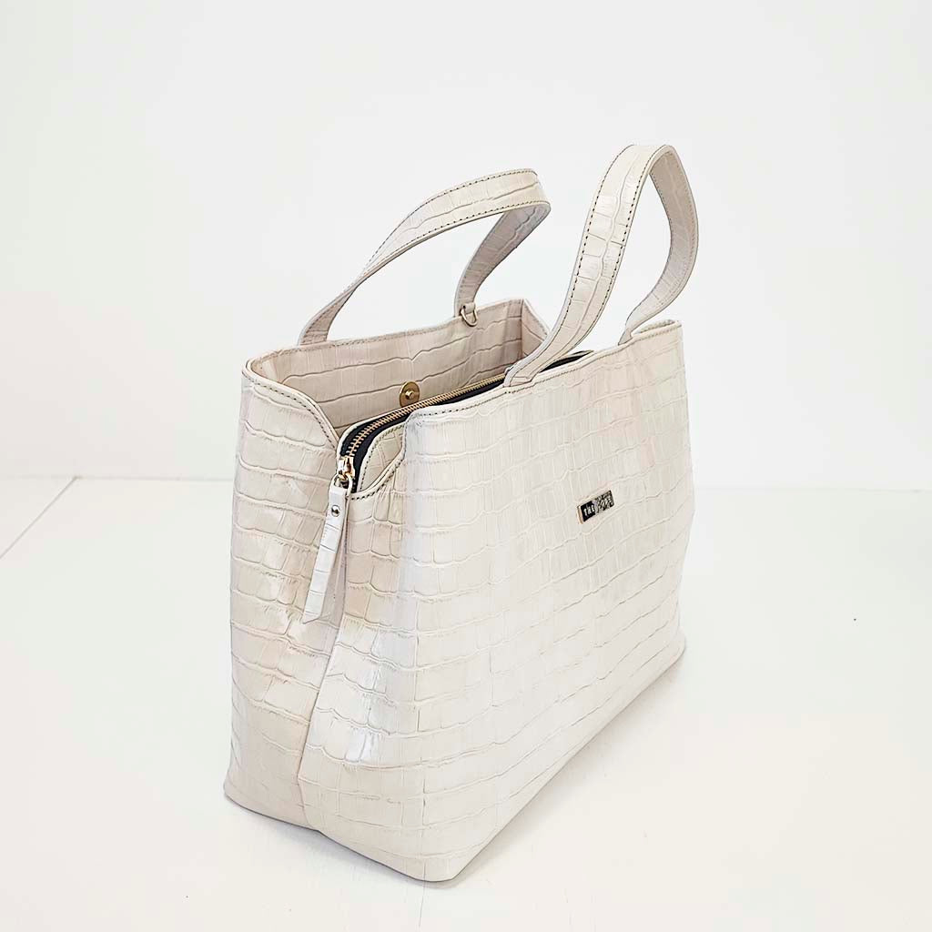 Shopper Patricia Black