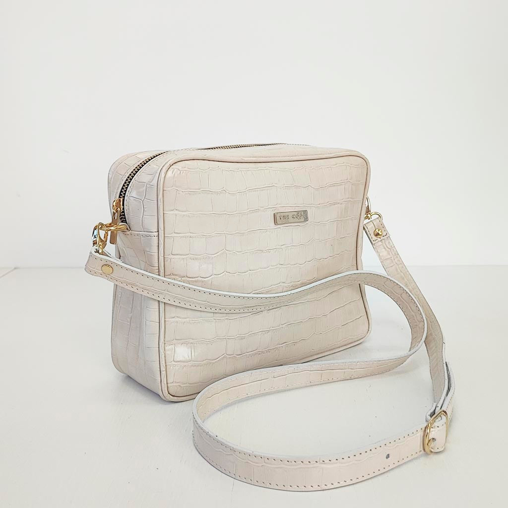 Carlota hazelnut shoulder bag