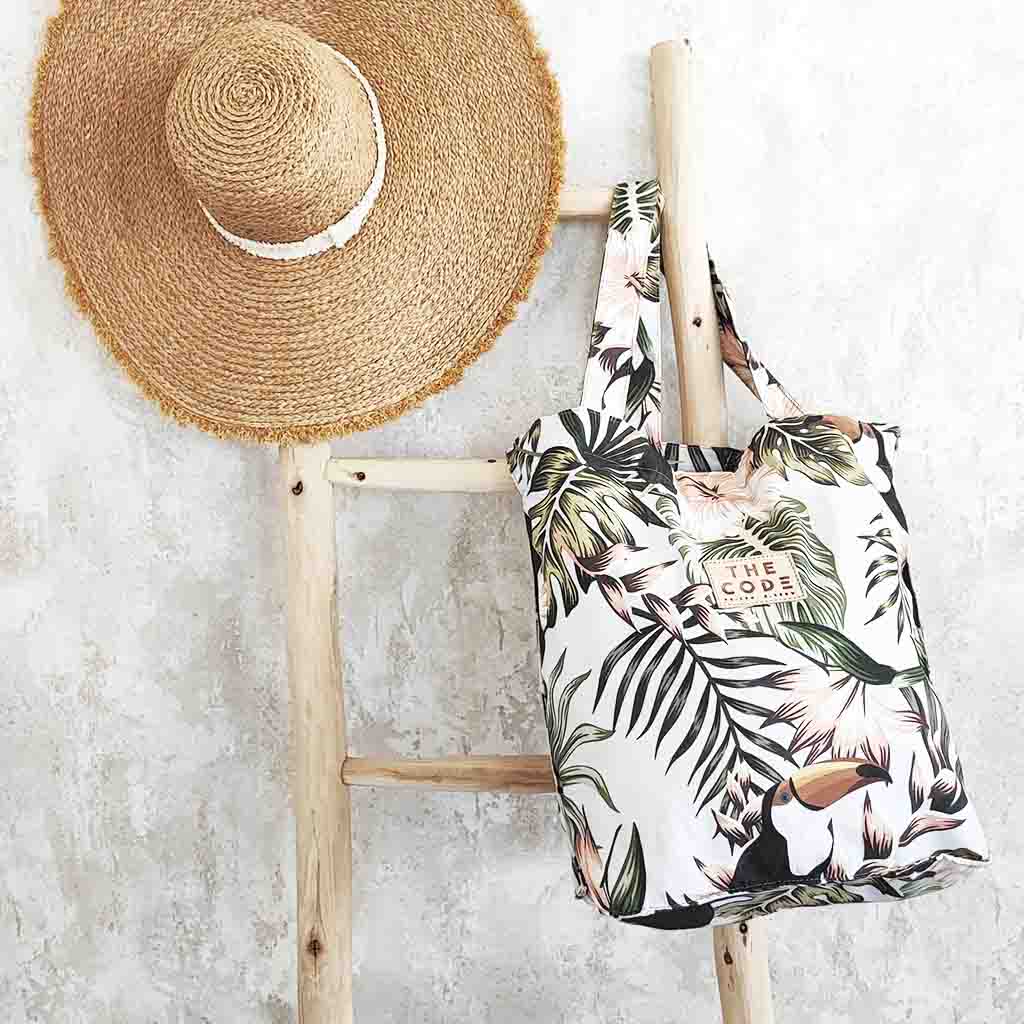 Colibri Feather Pouch